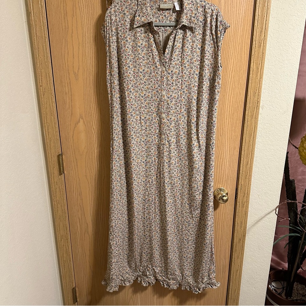Liz Claiborne Ruffle Hem Collared Shirt Dress Floral